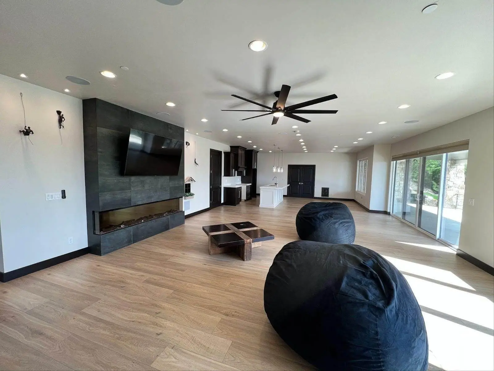 Transforming Your Basement Rental: 6 Essentials for Comfort and Style