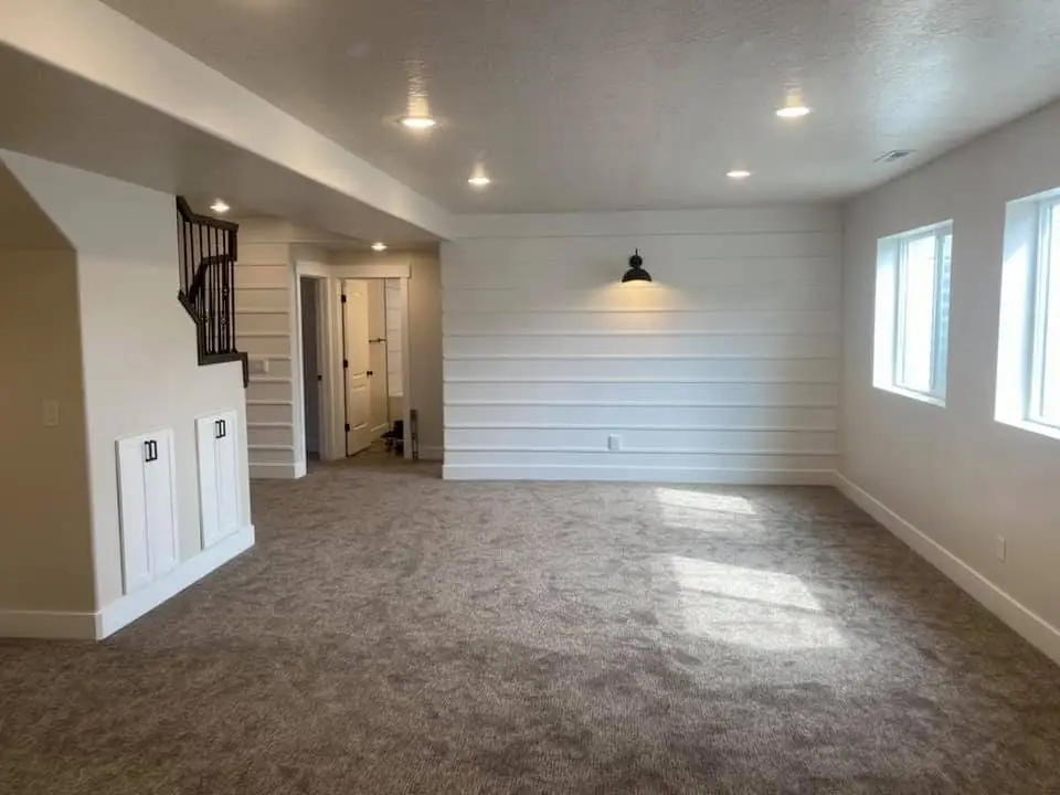 Transforming Your Basement: 10 Creative Living Room Ideas